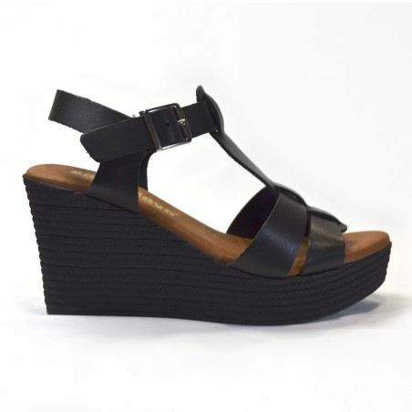 Sandalia para mujer cuña color negro